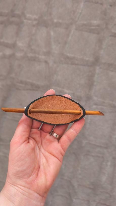 Kožená dámska spona do vlasov, 