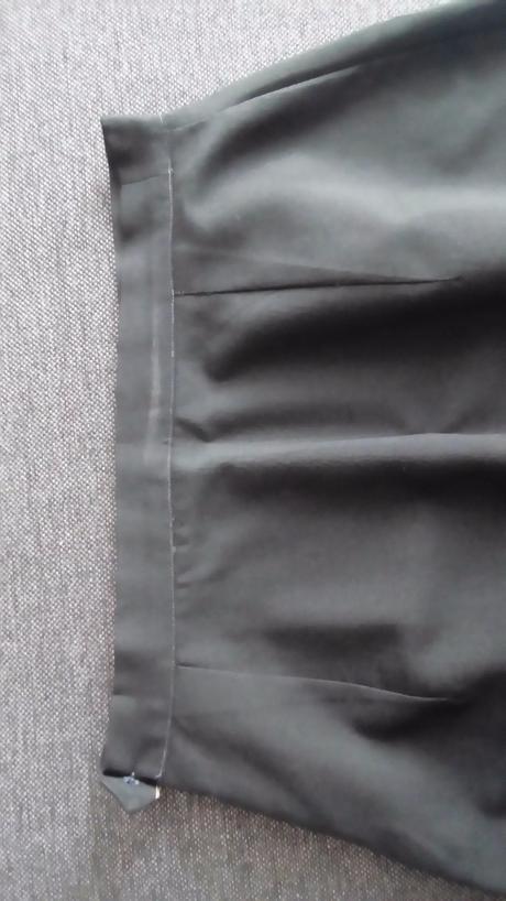 Retro čierne dámske sukne., s