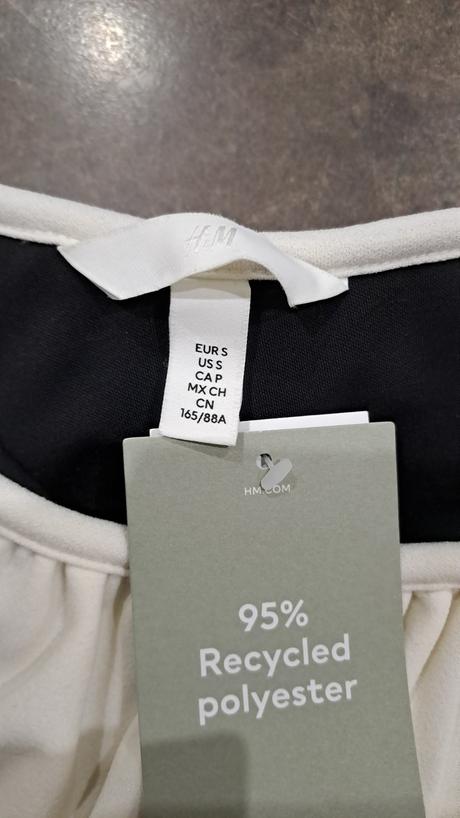 Volánikový top, h&m,s