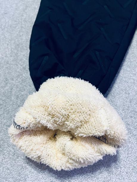 Nepremokavé a vetruvzdorné nohavice zateplené flís, s