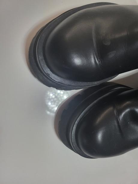 Stradivarius elasticke čižmy, stradivarius,39