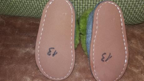 Papucky s kozusinkou, 20