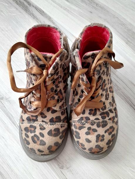 Topanky mayoral č.24, mayoral,24