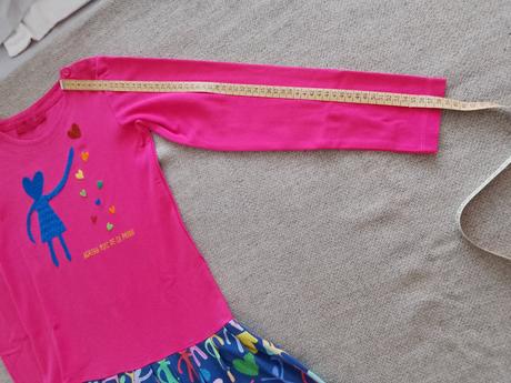 Dievčenské šaty, 140