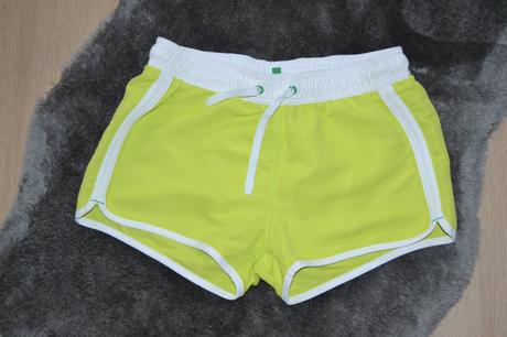 Žiarivé neónové plážové šortky, veľ. 150, benetton,152
