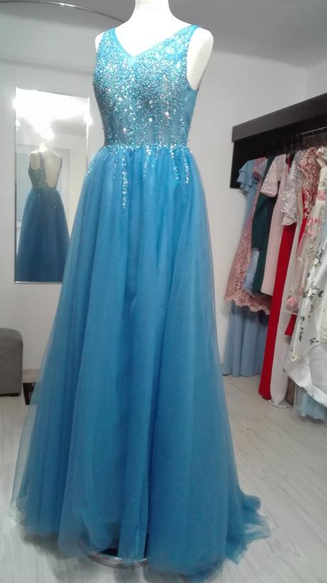 Rozprávkové tylové šaty s rozparkom, 36 / 38 / m / s