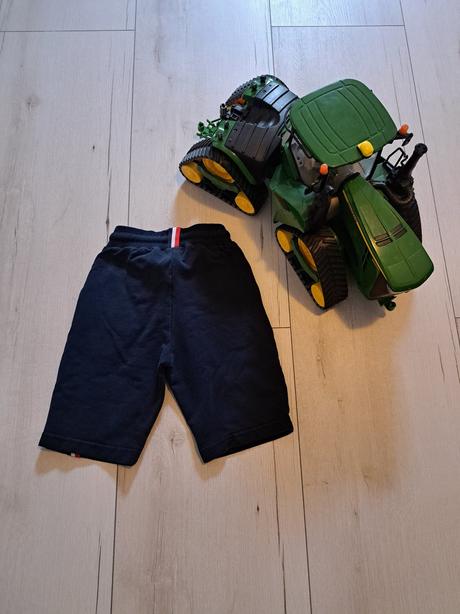 Krátke nohavice, 116