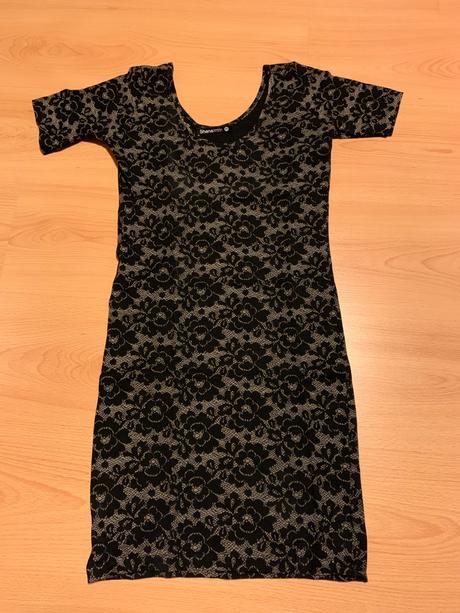 Krasne obtiahnute saty, m