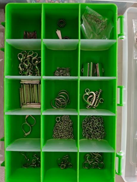 Obrovská sada korálok a príslušenstva, 