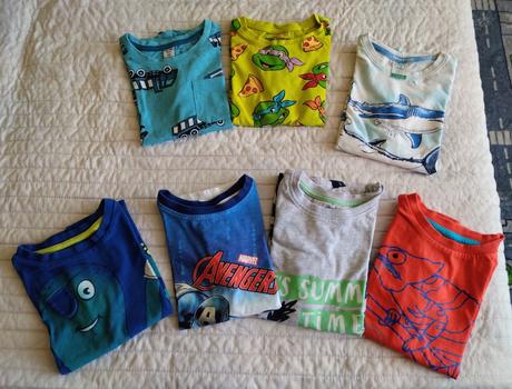 Balík oblečenia vo veľkosti 116, 104–116