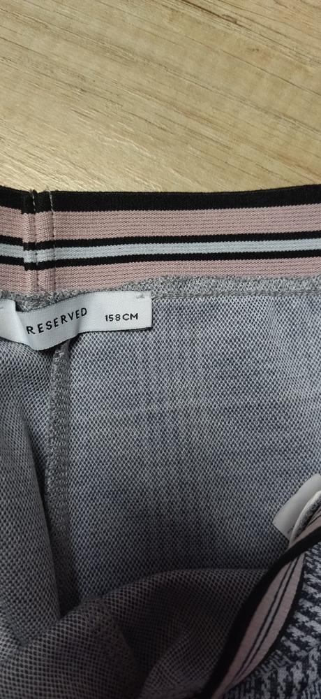 Leginy, reserved,158