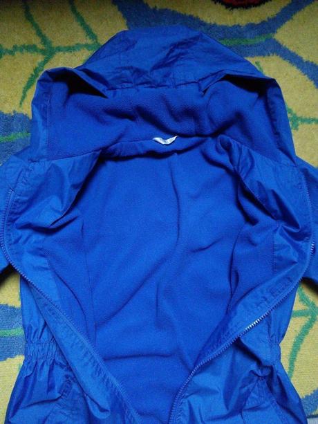 Prechodná vetrovka, 146