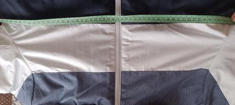 Vetrovka, new yorker,s