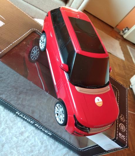 Auto land rover na diaľkové ovládanie, 