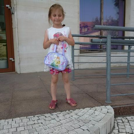 Kraťasy nádherné, 104