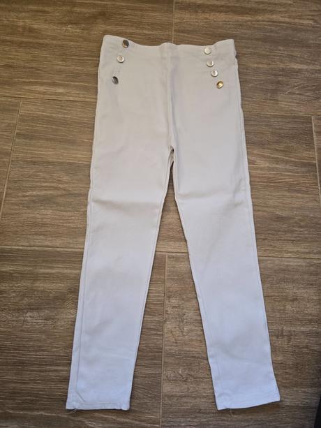 Nohavice č.134, 134