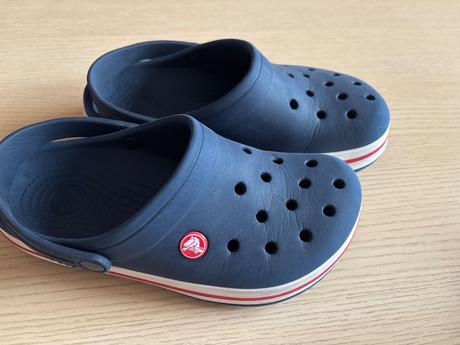 Crocs, crocs,37