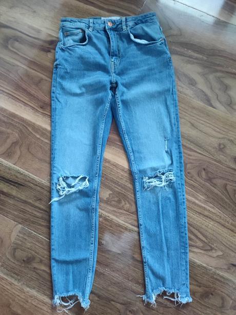 Chlapčenské rifle, bershka,38