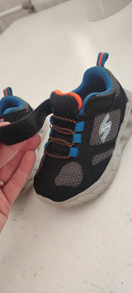 Svietiace tenisky skechers 23, skechers,23
