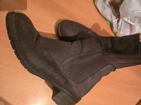 Semišové členkové topanky, 38