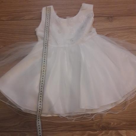 Dievčenské spoločenské šaty, 