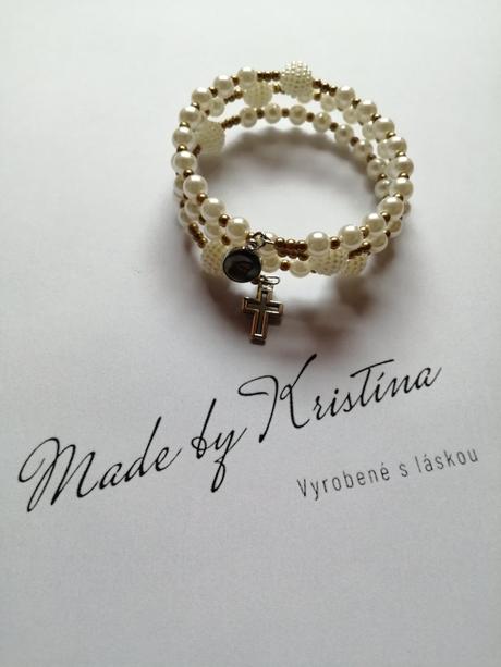 Ruženec na pamäťovom drôte, 