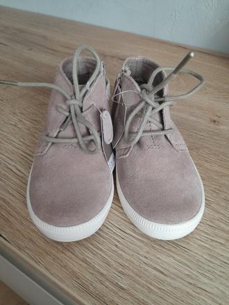 Chlapcenske topanocky, next,25 / 26