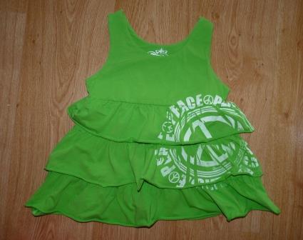 Tielko s volánmi, 140