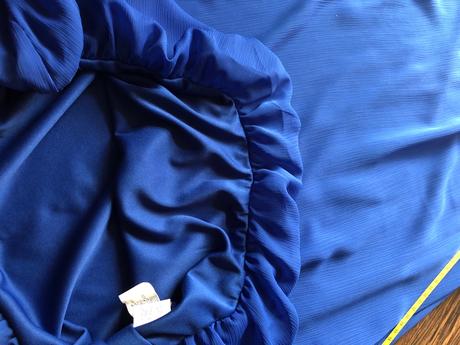 Šaty s náhrdelníkom xs/s, zara,xs