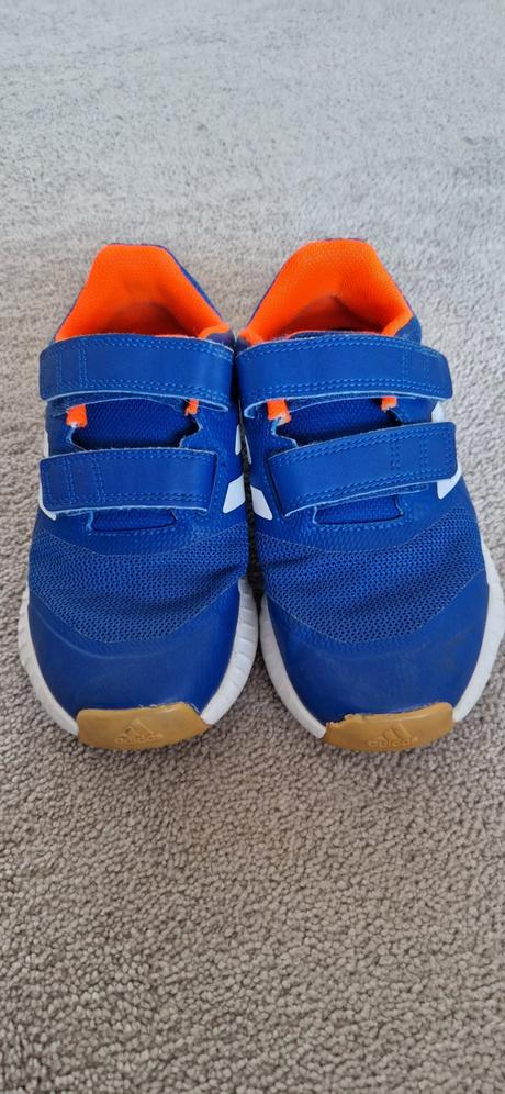 Tenisky halovky, adidas,32