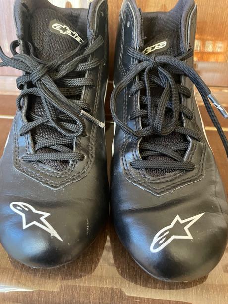 Topánky na motokáry, 37