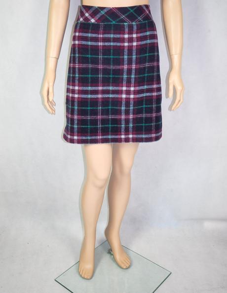 Kvalitná vlnená sukňa up fashion, 44