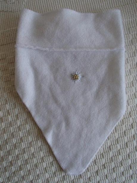 Biely flisový nákrčník na suchý zips, rada,104