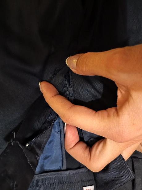 Elegantné nohavice tmavomodré 134, 134