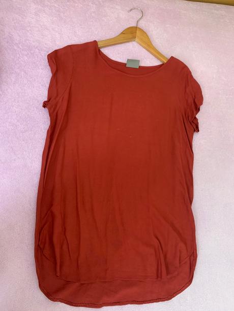 Dámske oblecenie, s