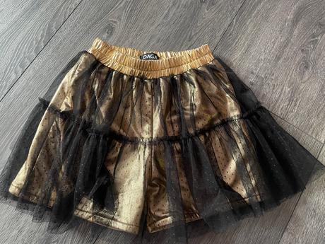 Sukna kraťasy daga, 134