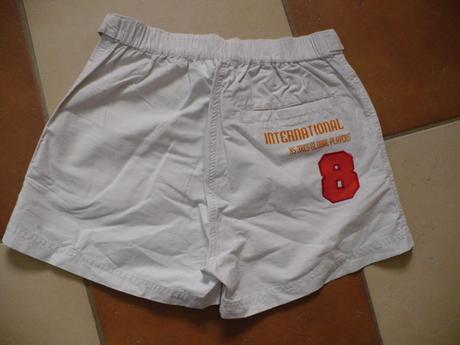 Biele kratasy  exes, s