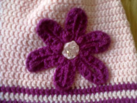 Čiapka s kvietkom, 104