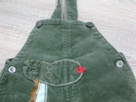 Menčestrove podsite nohavice, 80