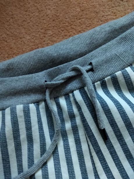 Tenké nohavice 3/4 (inz.č.57), 38