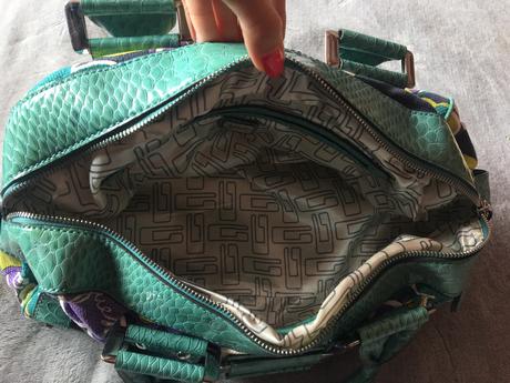 Kabelka guess, guess