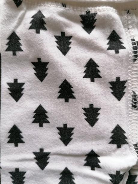 Stromčekovy komplet, 62