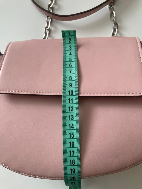 Crossbody kabelka nica,