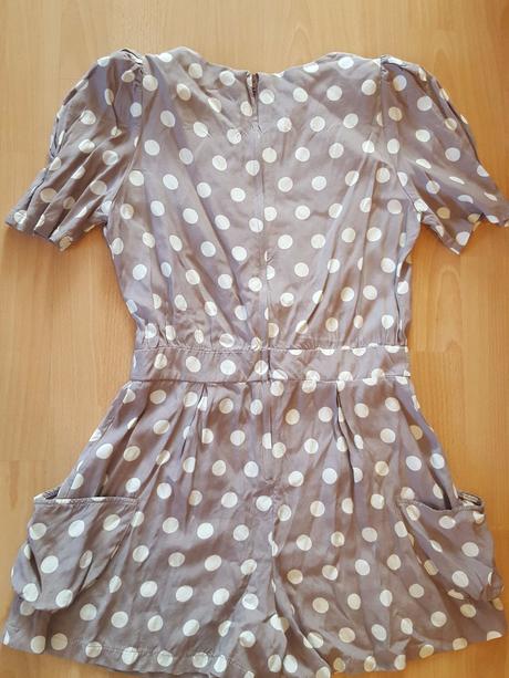 Letny bodkovany overal, atmosphere,38