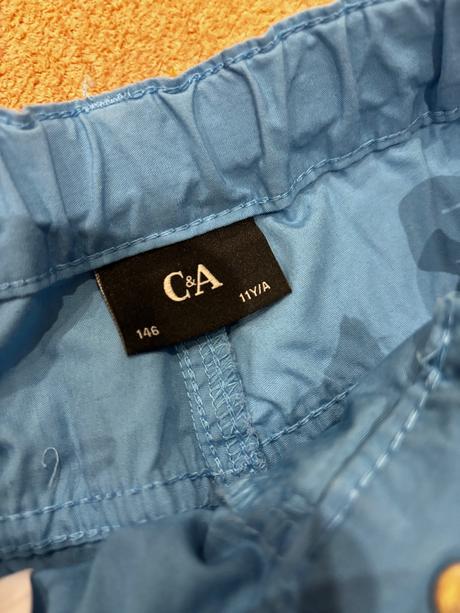 Slušacké kraťasy, c&a,146