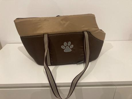 Pekná štylova taška pre psa,