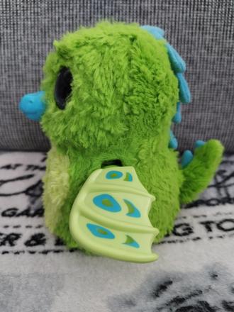 Interaktivny hatchimals,