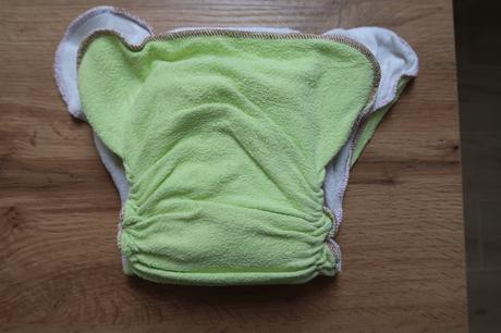 Limetková kalhotková plenka na snappi sponu, majab