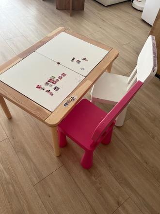 Ikea detsky stol flisat, uloz. priestor a stolicky, 
