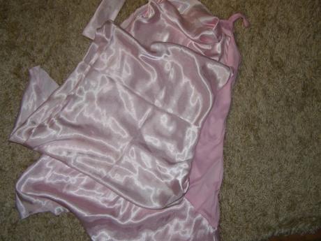 Řužové spoločenské koktejlky, xs